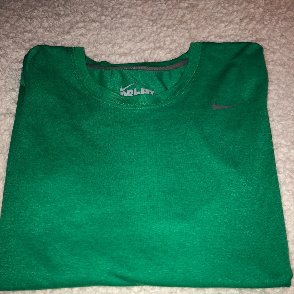 NIKE ATHLETIC DRI-FIT LONG SLEEVE SHIRT
